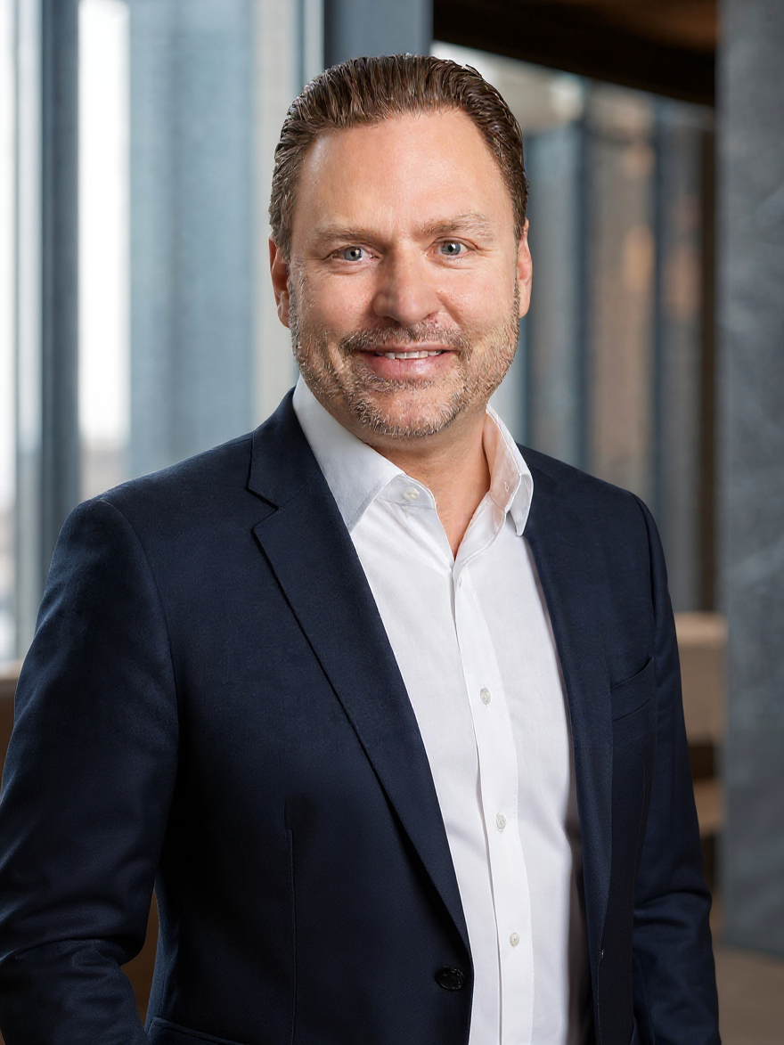 Dr. Pascal Buschor